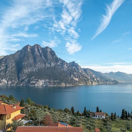 Happy Guest Apartments - Bella Vista Riva di Solto Exteriör bild